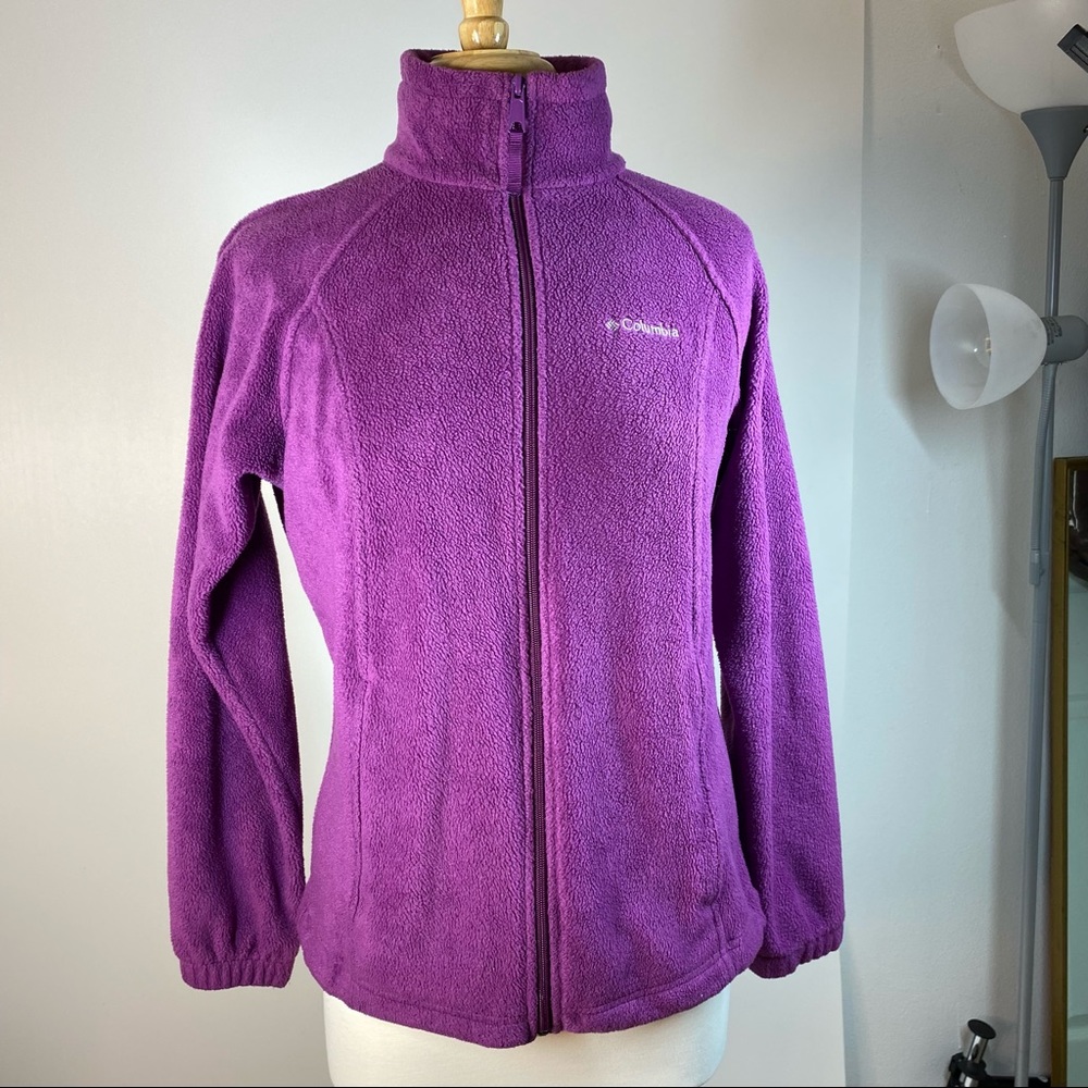 Colombia Women’s Purple Fleece Zip Up Sweater Small